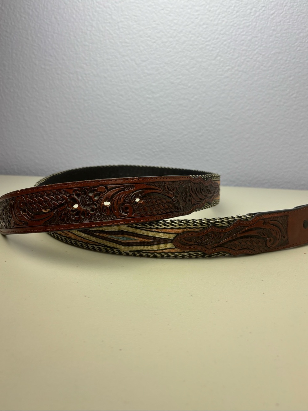 Handcrafted Western Horsehair Tooled Leather Belt Multi-Color Tribal Weave Inlay - Picture 3 of 13